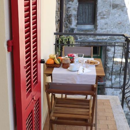 Appartamento Ca' Baci' Pigna Extérieur photo